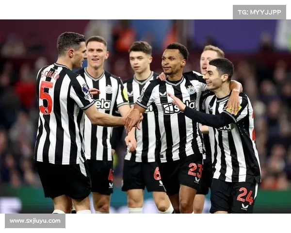 英超联赛：纽卡斯尔博特曼头球解围